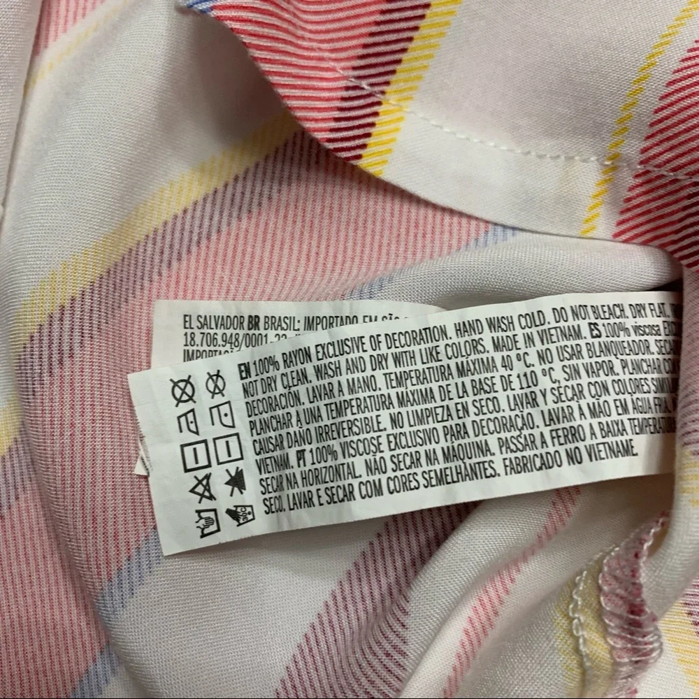 FOREVER 21 Size Large Pastel Striped Crop Button Down Top